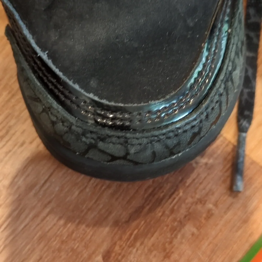 Jordan Black Kids Sneakers